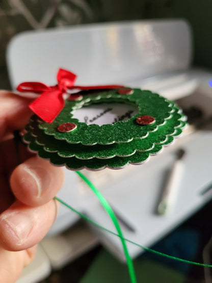 Layered Christmas Wreath Gift Tag | Festive Gift Wrapping Tags UK